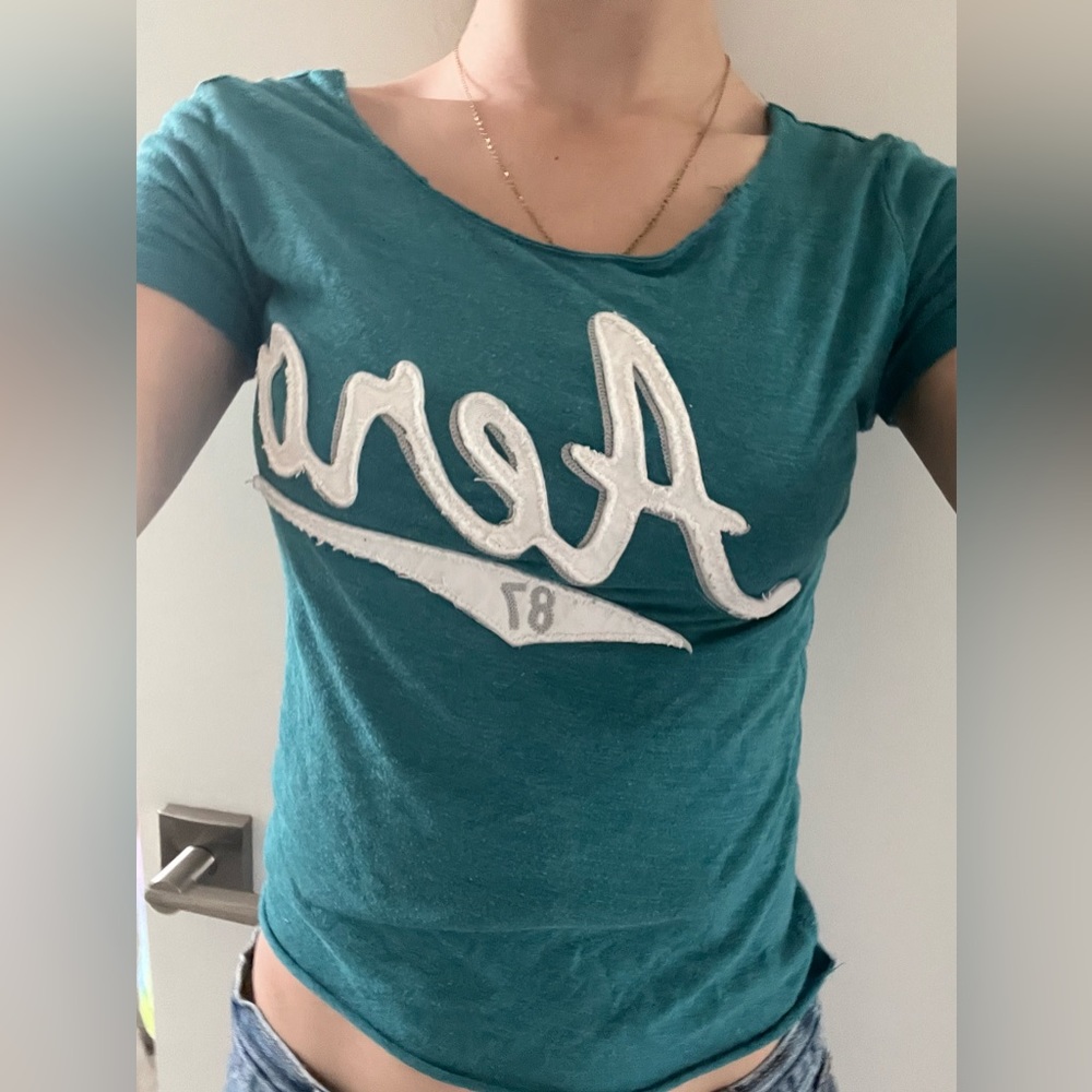 AERO blue shirt cut